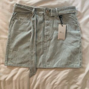 Forever 21 blue/white pinstripe skirt
